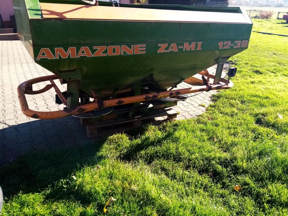 Rozsiewacz nawozu Amazone za-mi 12-36
