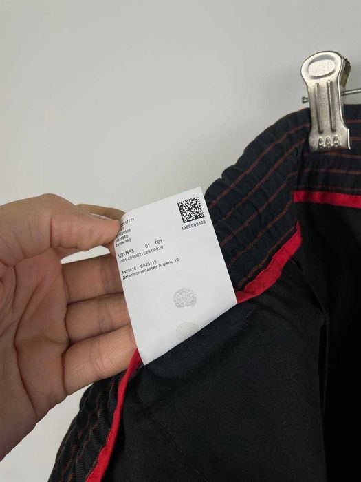 Чоловічі брюки штани в смужку hugo boss