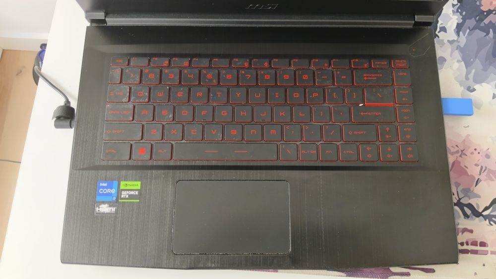 Sprzedam prawie nowy msi gf63