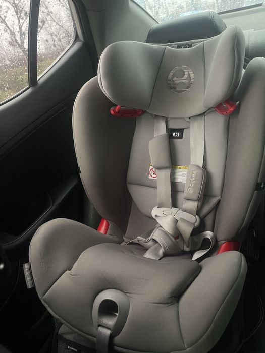 Детское кресло Cybex Eternis S