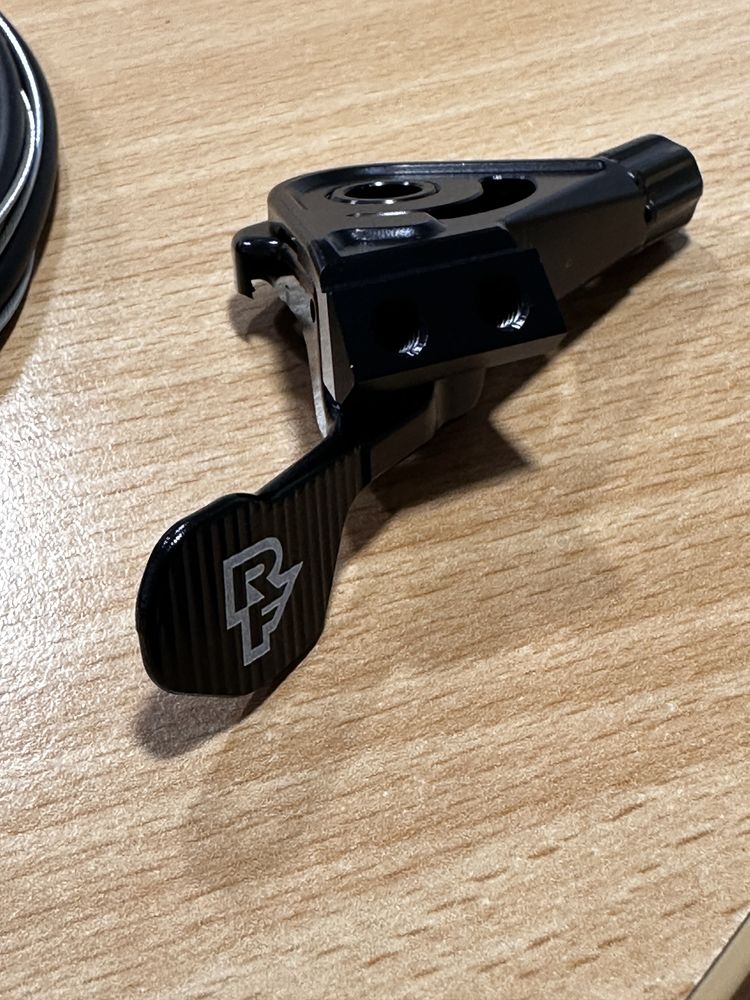 NOWA Manetka sztycy Race Face Turbine R