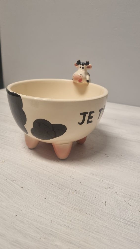 Miska krowia używana