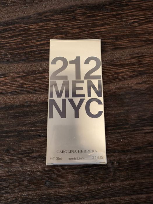 Carolina Herrera 212 MEN