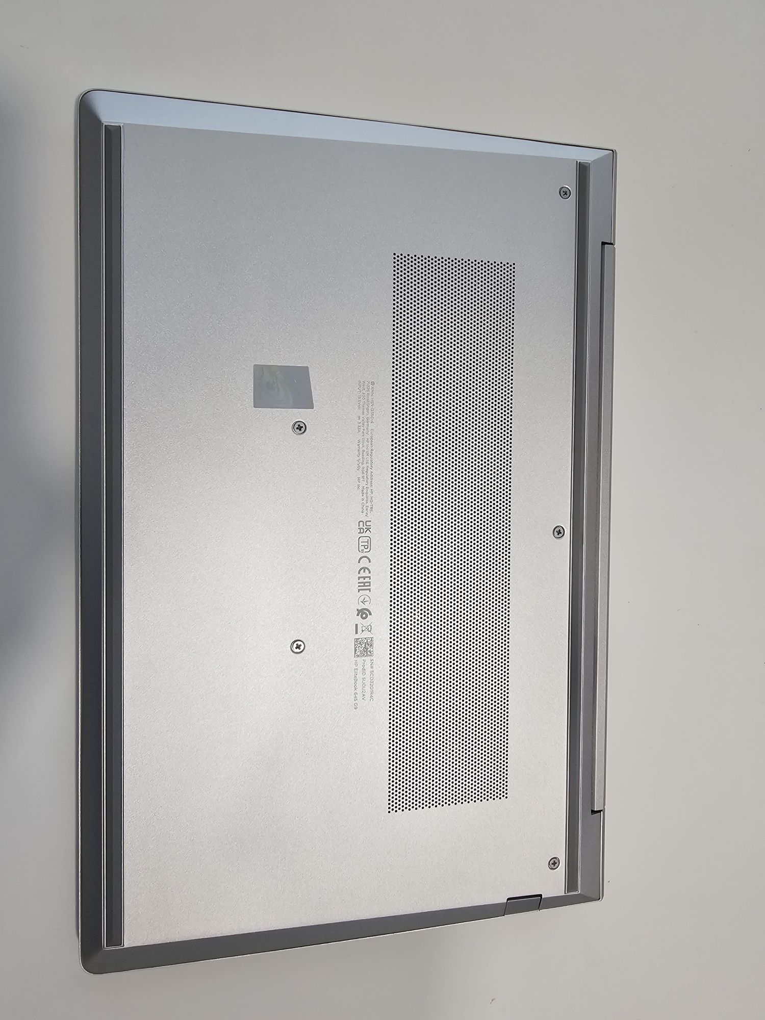 Computador portátil HP elitebook 645 G9 c/ garantia especial
