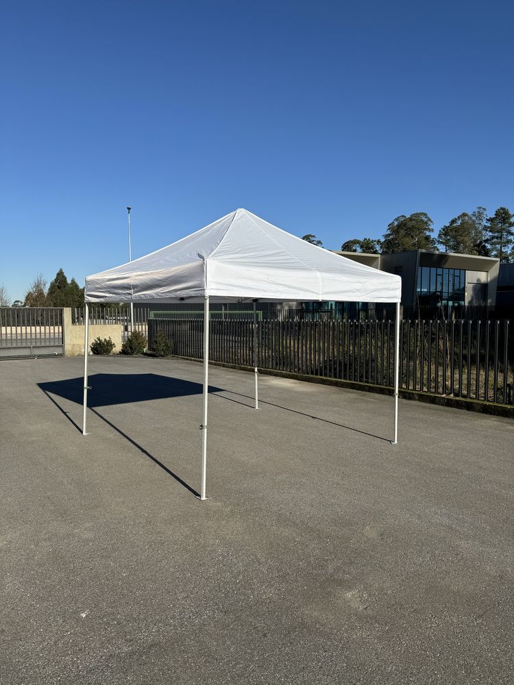 Tenda Pop-up para todo o tipo de utilidade