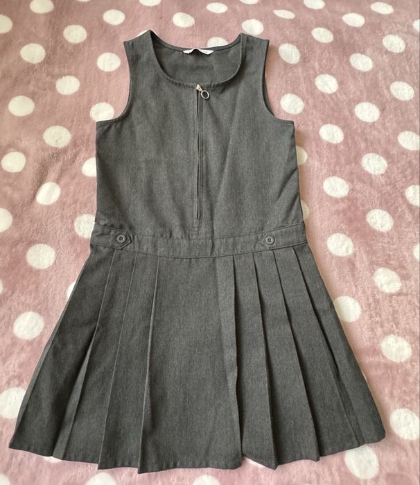 Одяг до школи, спідниця, блуза, сарафан