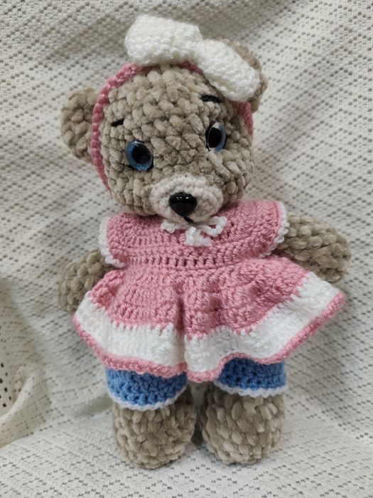 Вязаные игрушки ждут своих друзей