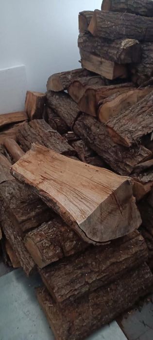 Sprzedam Drewno Kominkowe - Dąb Sezonowany