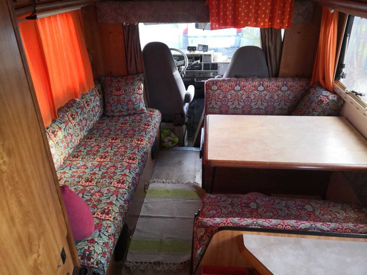 Autocaravana Hymer - espaçoso e confortável - com muitas peças novas