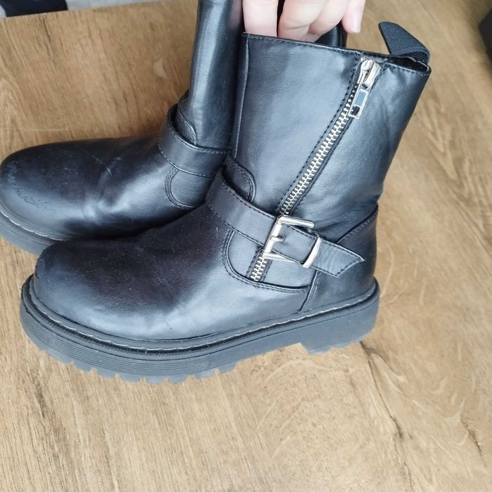 Buty zimowe kozaki CCC 24