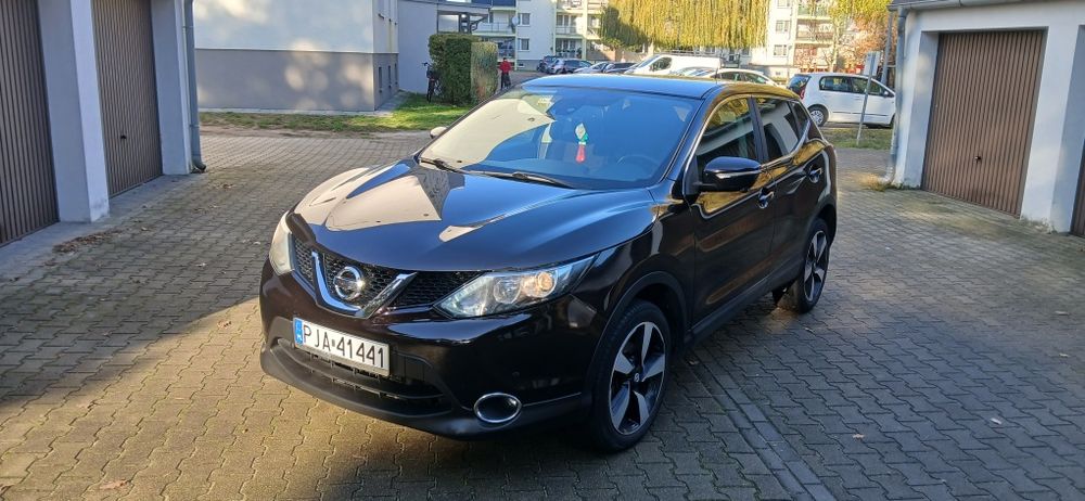 Nissan Qashqai 2015