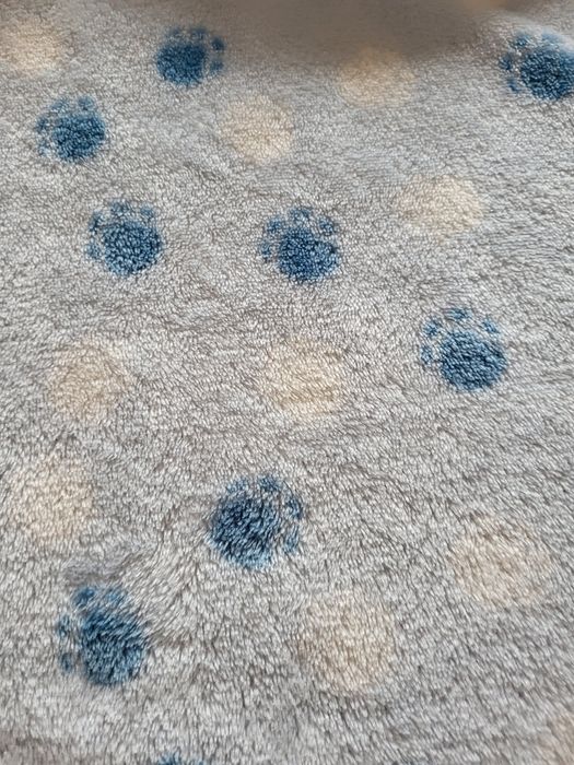 Kocyk niemowlęcy + śpioszki 52