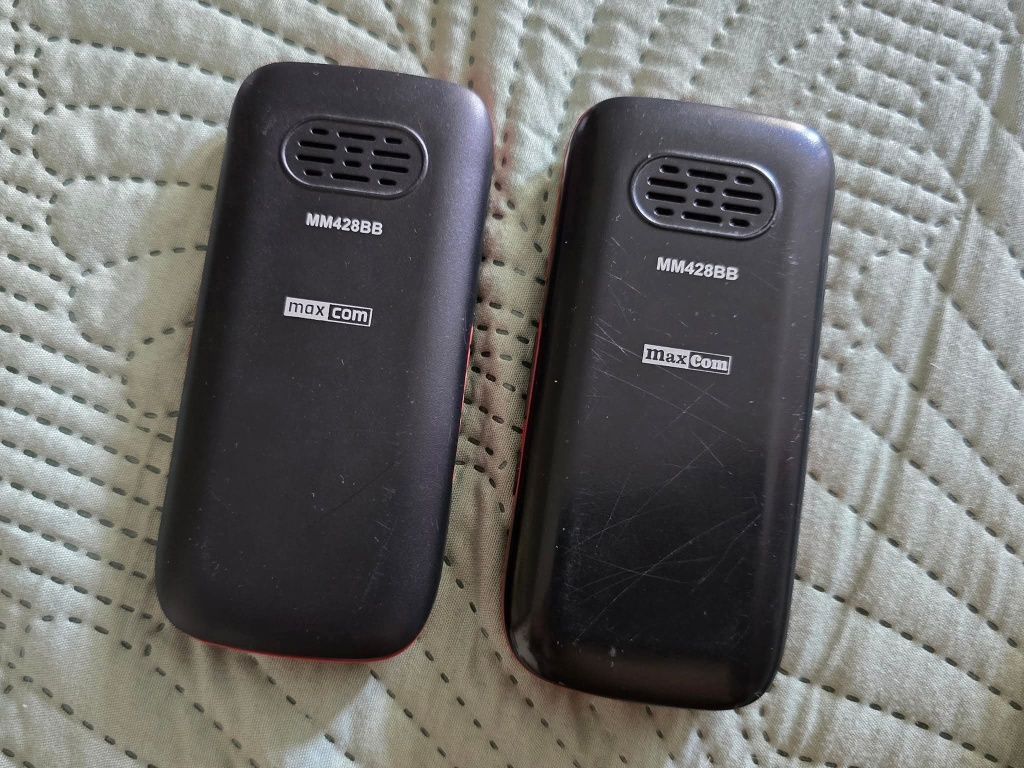 Dwa telefony Maxcom MM428BB dla seniora - czytaj opis!