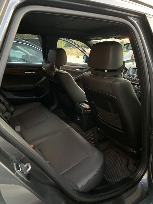 BMW X1 2012 (M пакет)