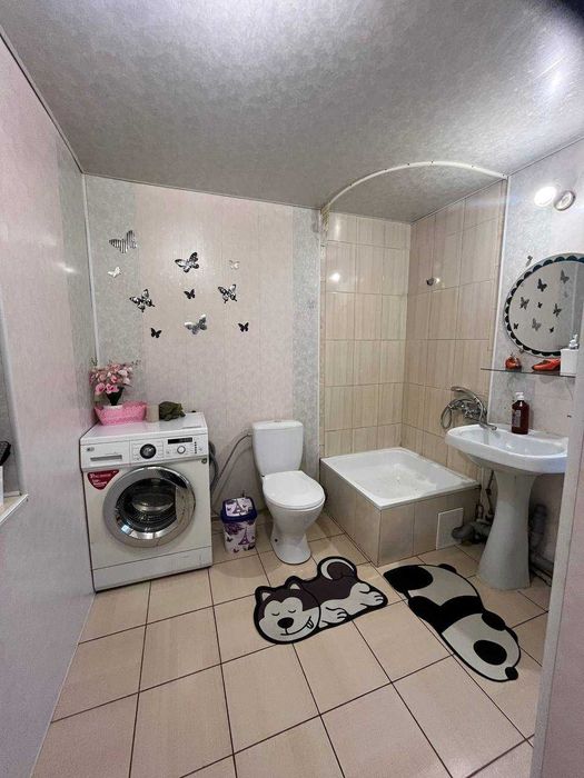 Продам  3/5 частини будинку в мкр-ні Ракетна Роща