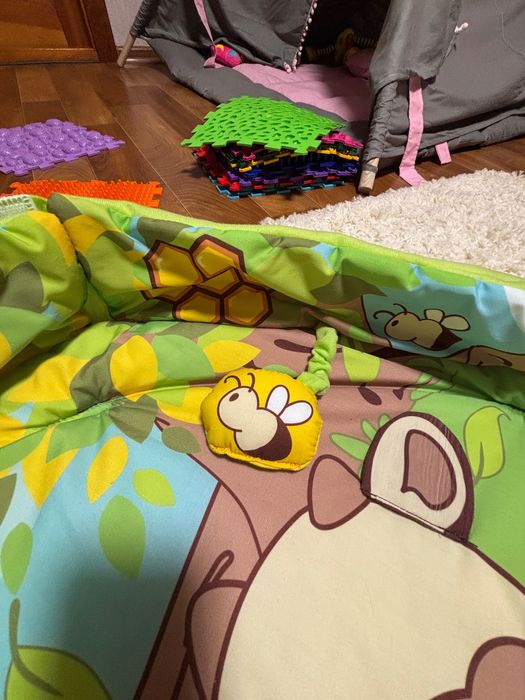 Розвиваючий дитячий килимок