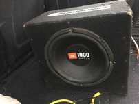 Сабвуфер JBL с усилителем