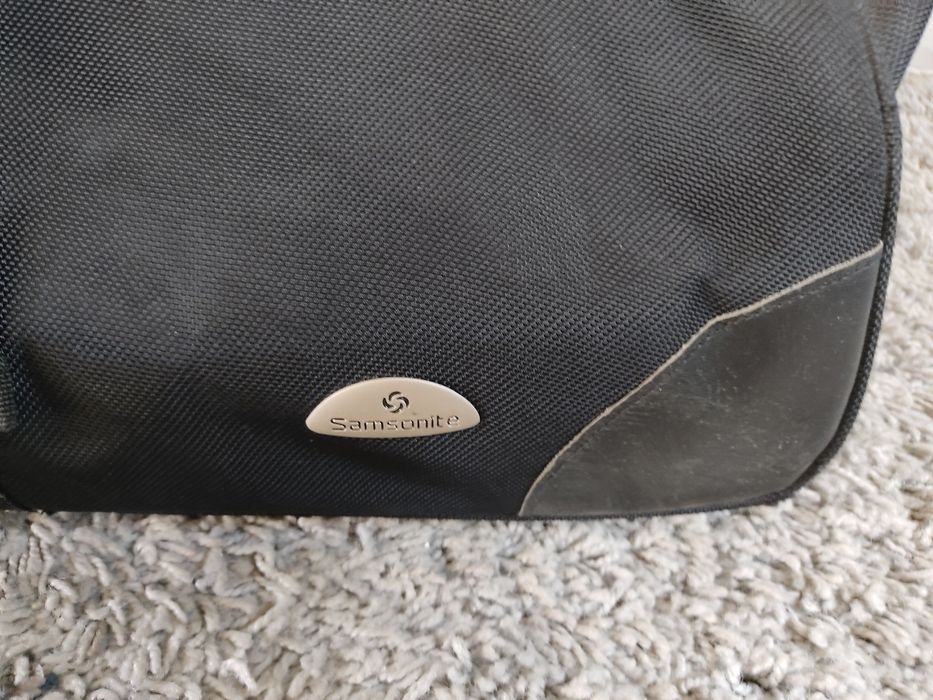 Walizka Samsonite podróżna na kółkach Torba