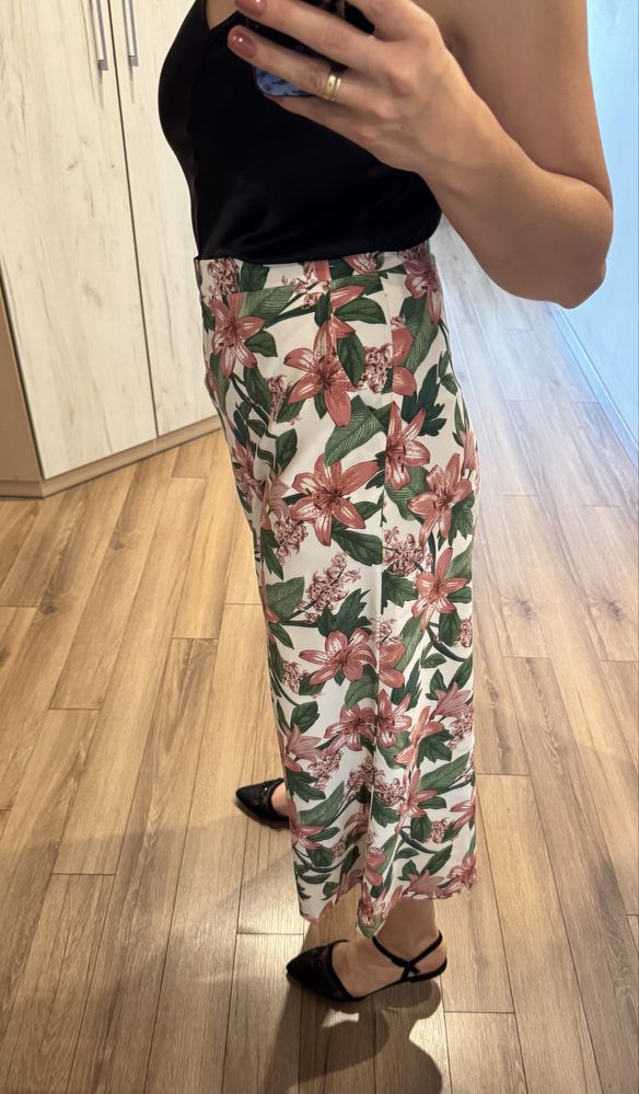 Kuloty kwiatowy print wysoki stan