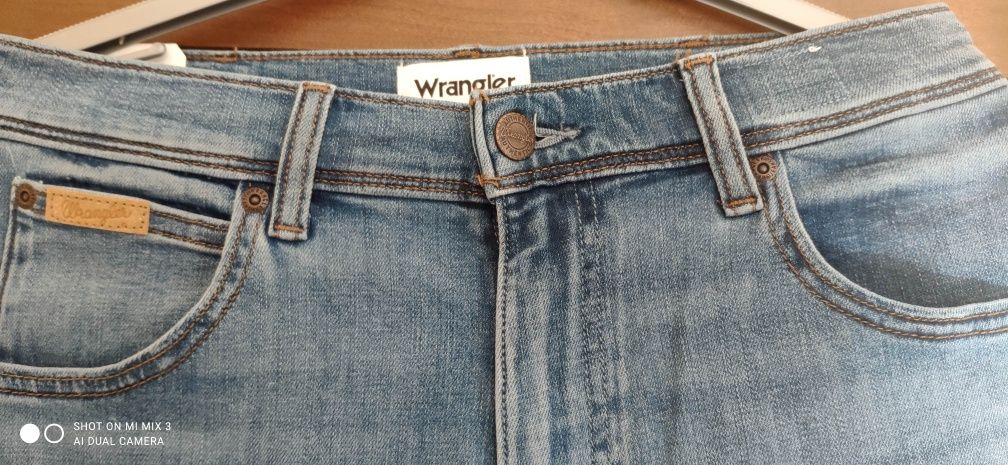 Wrangler Texas Slim The Story męskie jeansy rozm 30/32 jak 29/32