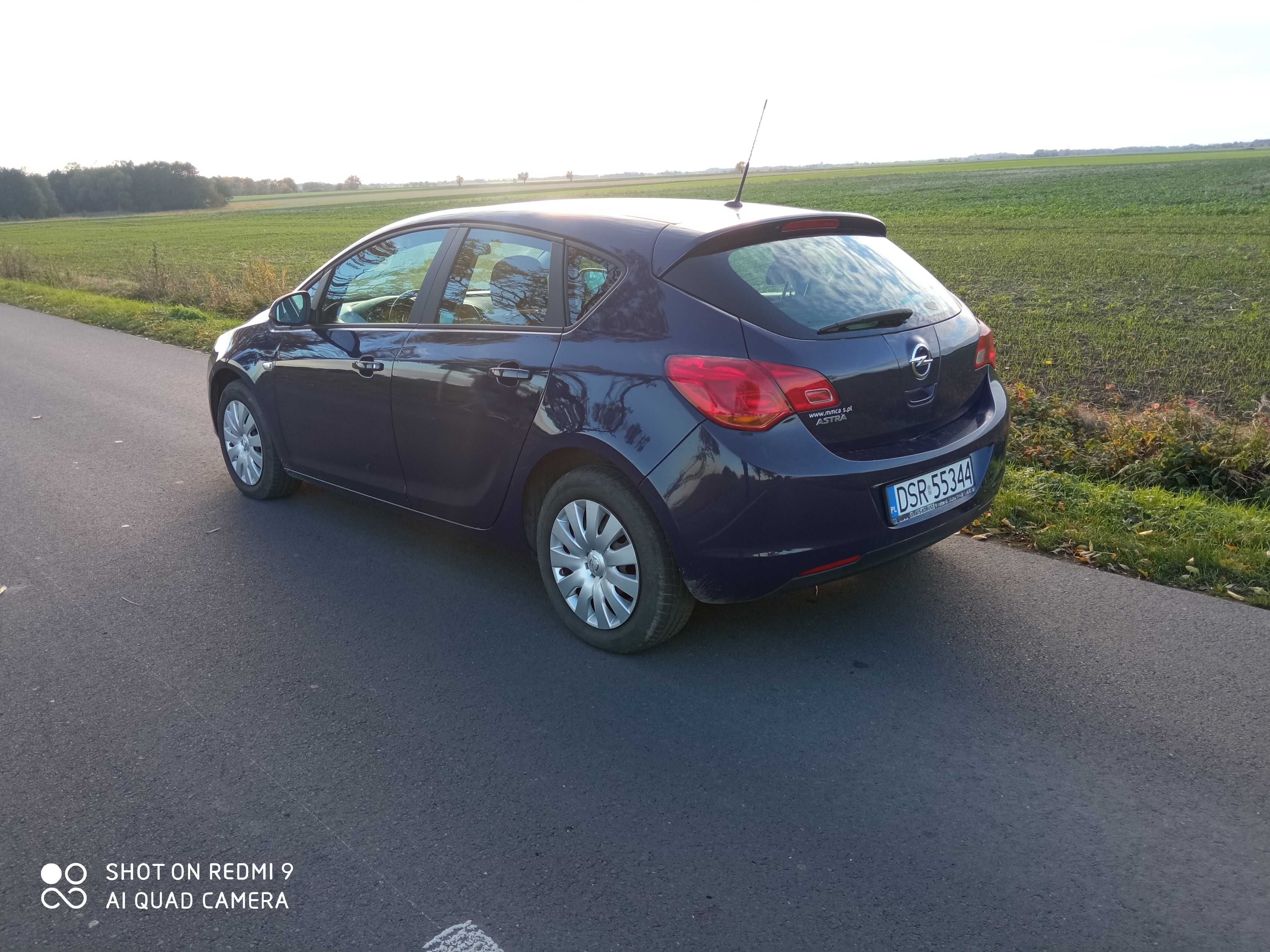 Opel Astra J IV 2012r 1.6 16V