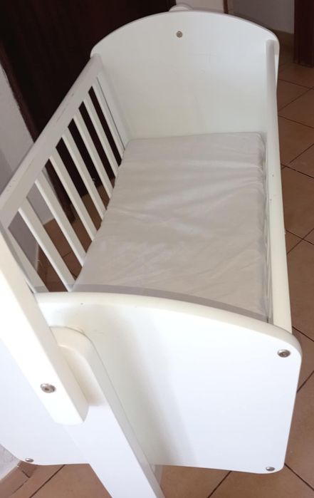 Vendo cama de bebe