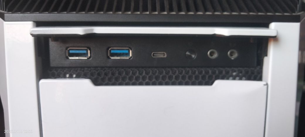 Caixa pc de torre gaming