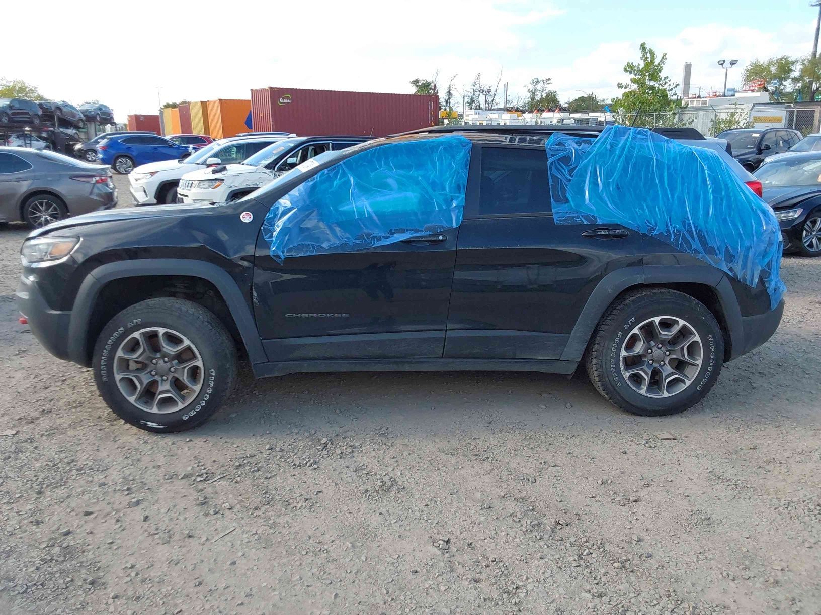 Разборка / запчасти / шрот Jeep Cherokee KL
