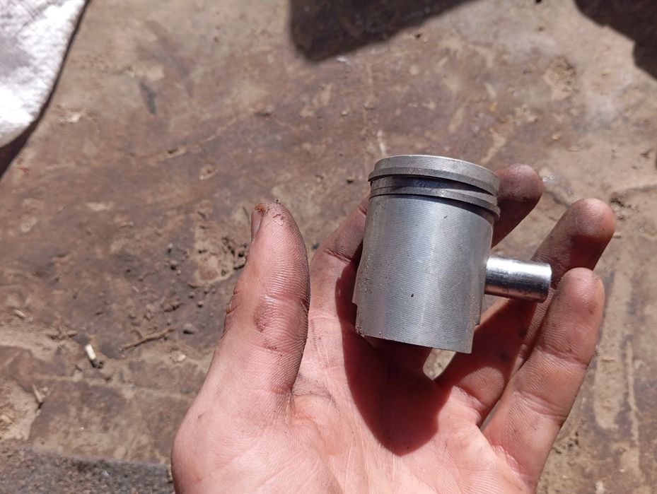 Продам мотор карпати та його комплектуючі