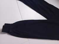 Spodnie czarne dresowe 4f