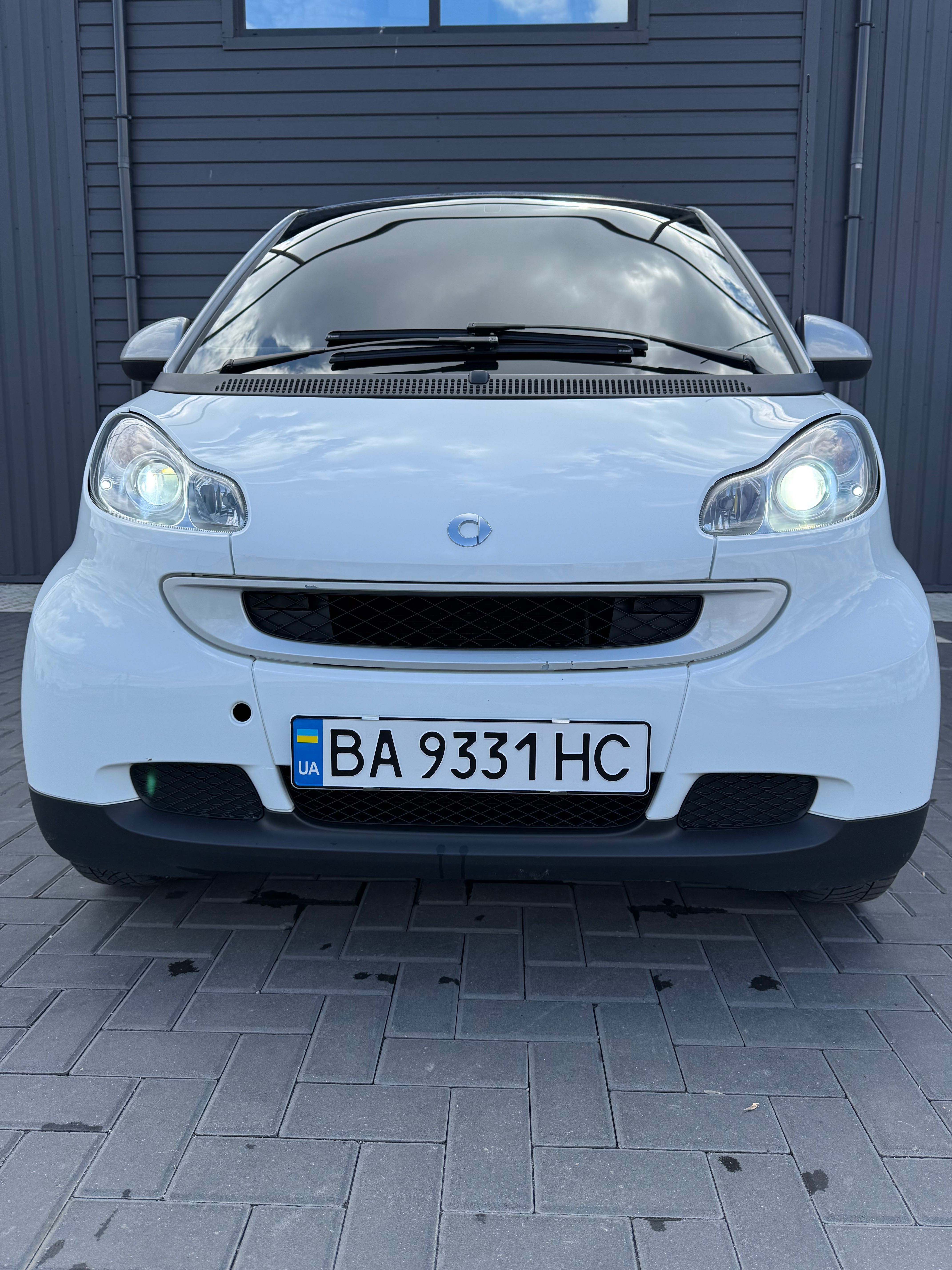 Продам Smart Fortwo 451