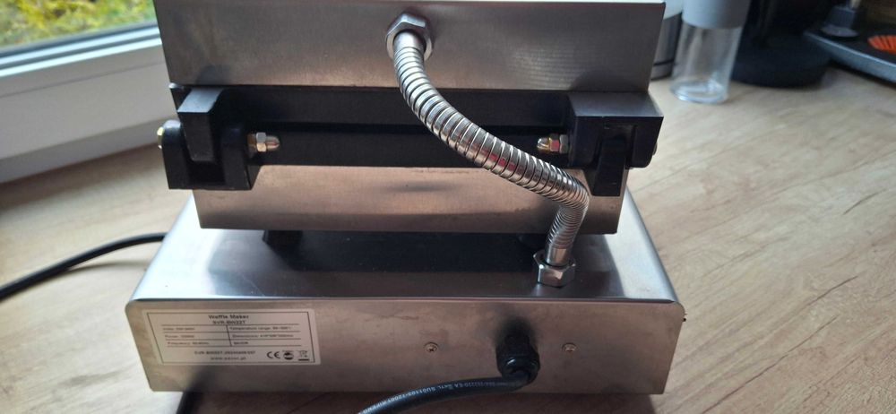 Gofrownica Savor SVR-BW22T