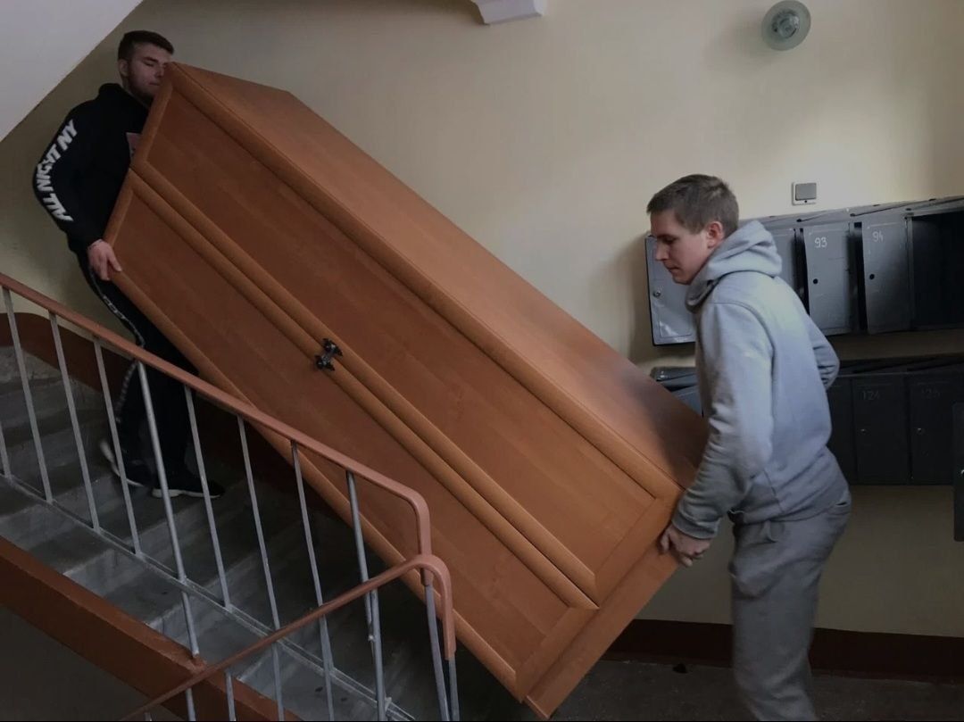 Большая газель Харьков , Грузоперевозки по Харькову, Газель 5 6 метров