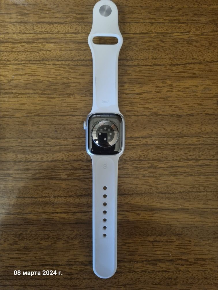 Apple Watch series 8 41mm silver