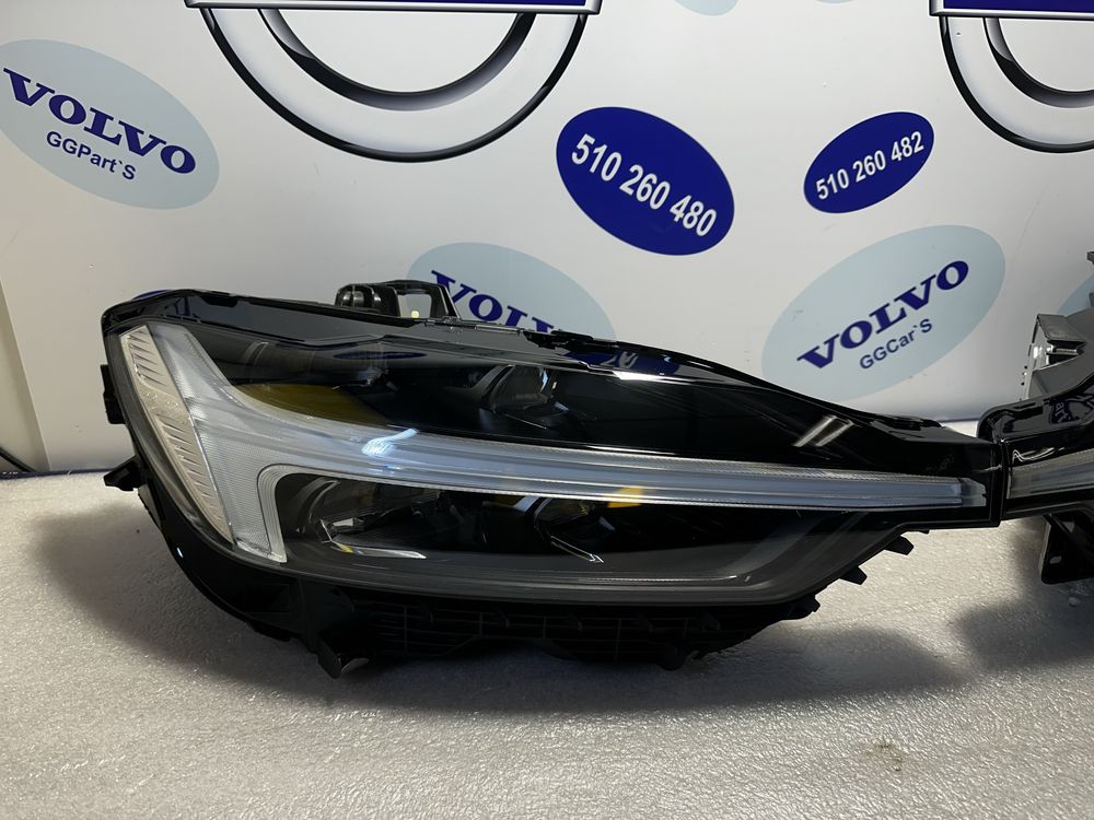 Volvo XC60 lampa przód FULL LED lift komplet Europa