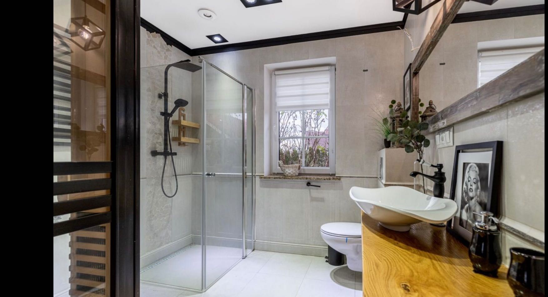 Nowoczesny dom 141 m², działka 12 arów – 20 min od Wrocławia
