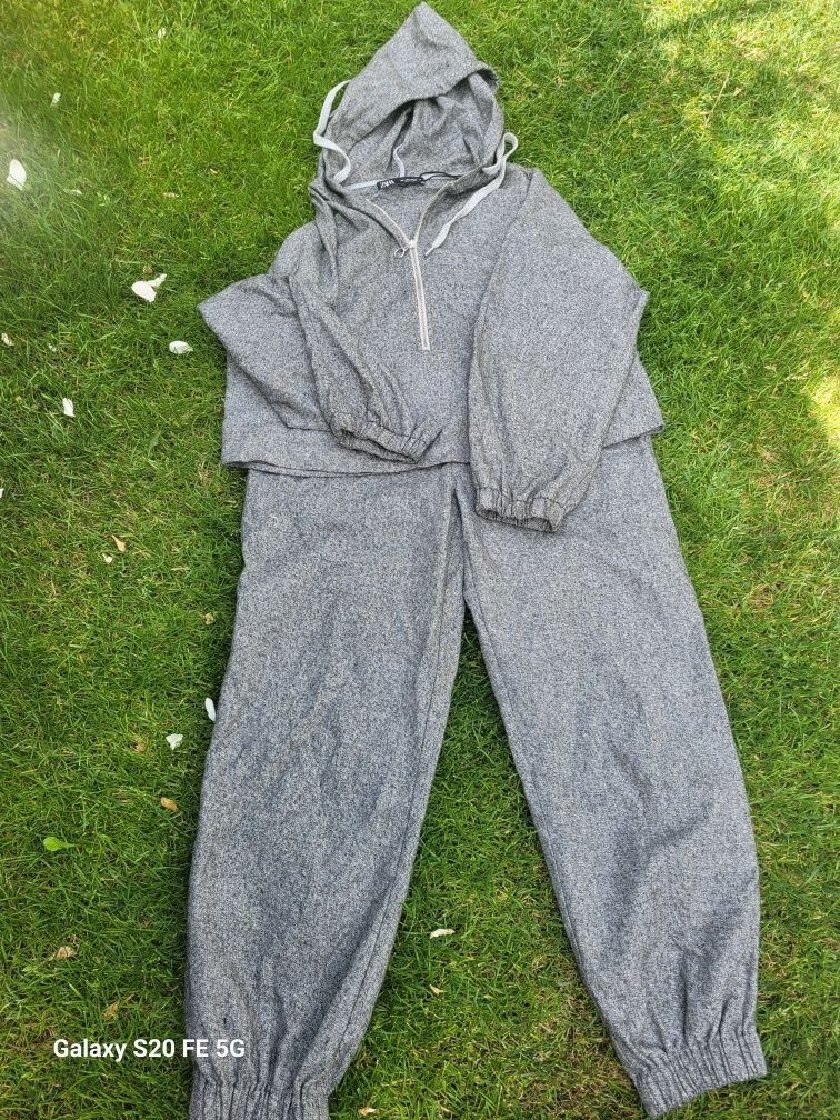 Sprzedam komplet spodnie bluza roz XS