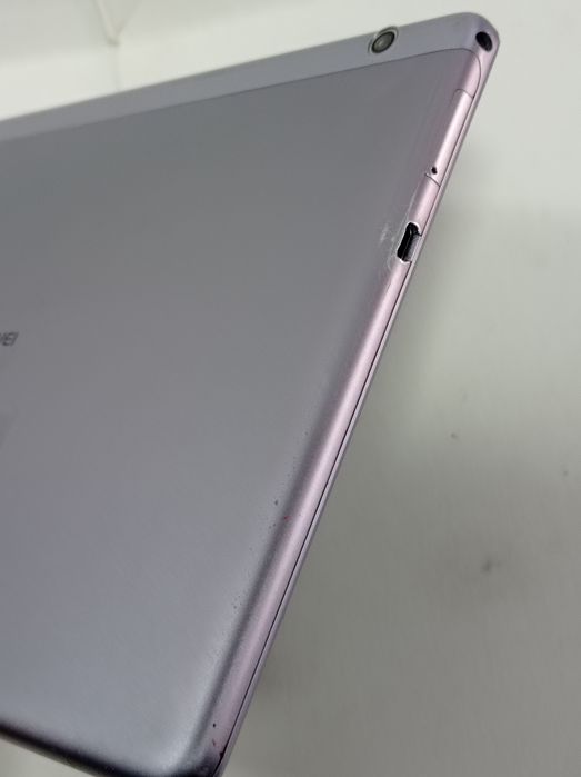Планшет Huawei MediaPad T3 10 LTE (AGS-L09)