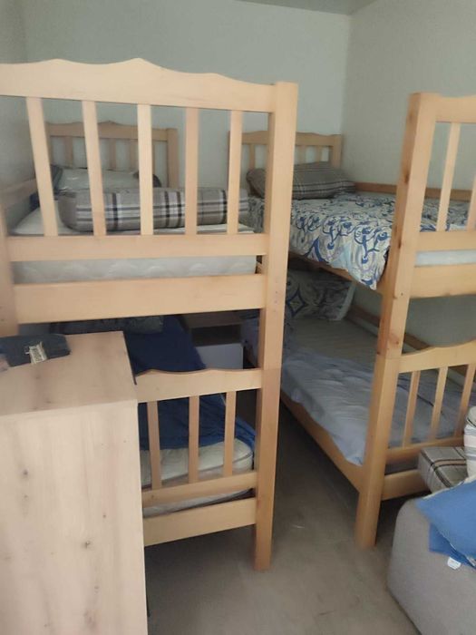 Продам приватизированный земельный участок с постройками в Равнополье