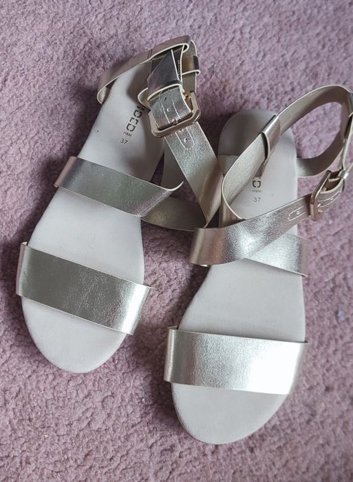 Złote sandałki damskie r. 37