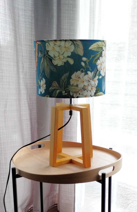 Lampa drewniana, nowoczesna, stołowa, wysokość 25cm