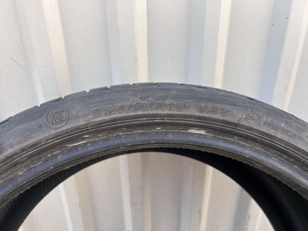 2 Opony letnie 225/35/19 bridgestone potenza S001 * rsc