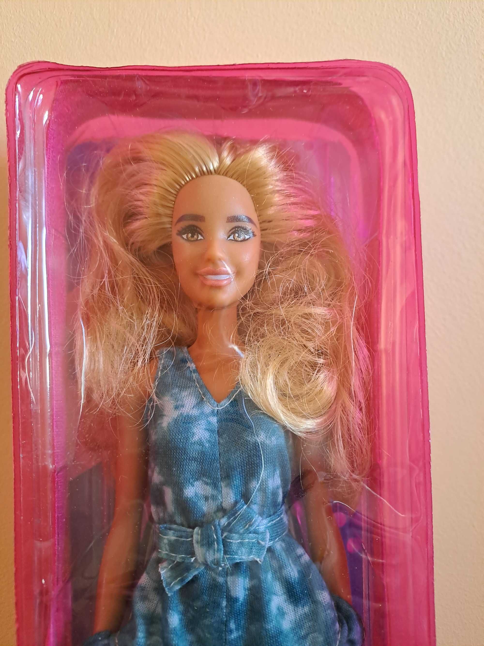 Lalka Barbie Fashionitas nr 173 w opakowaniu - Mattel