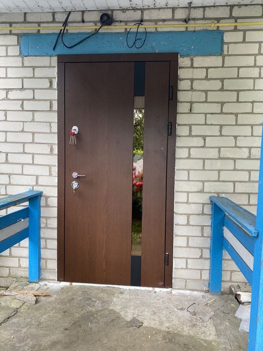 Входные двери уличные наружные в дом вхідні двері вуличні будинок: дім