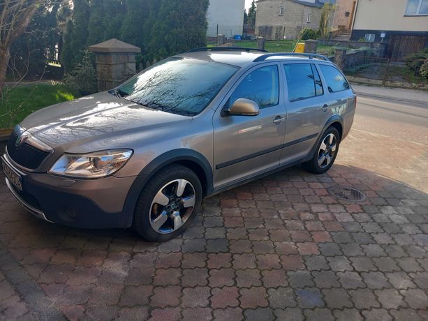 Skoda octavia scout DSG 4X4