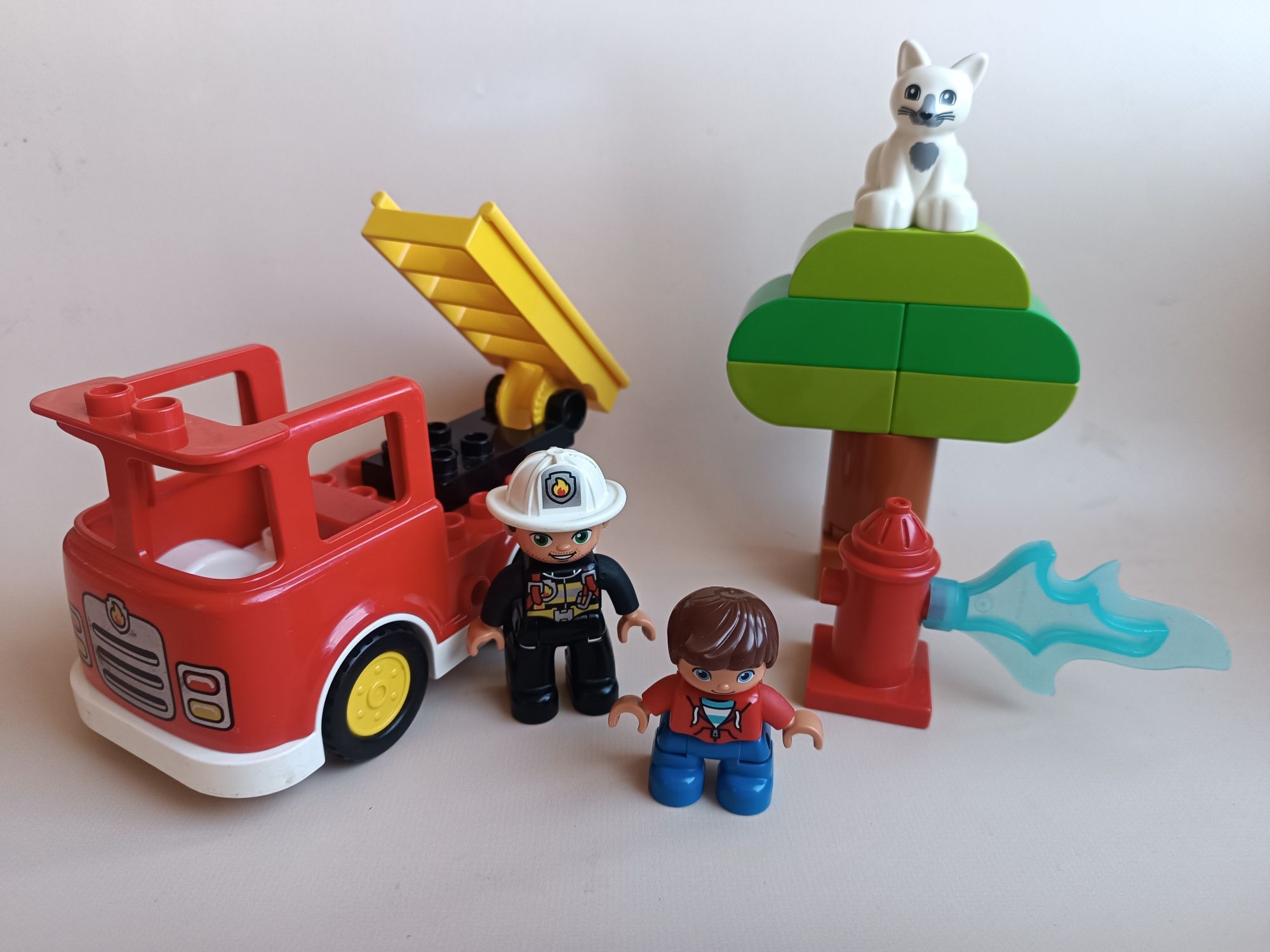 Лего дупло пожарная машина лот пожарный дерево