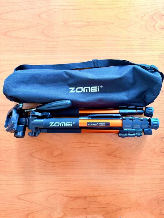 Máquina Fotográfica Olympus OM-D E-M10 Mark IV + 2 Lentes + Acessórios