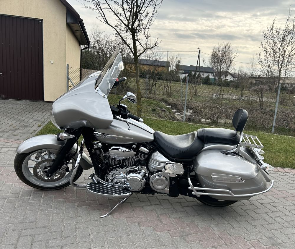 Yamaha XV 1900 STRATOLINER . R. Prod .2012