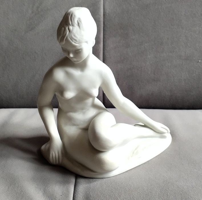 Figurka akt Wallendorf