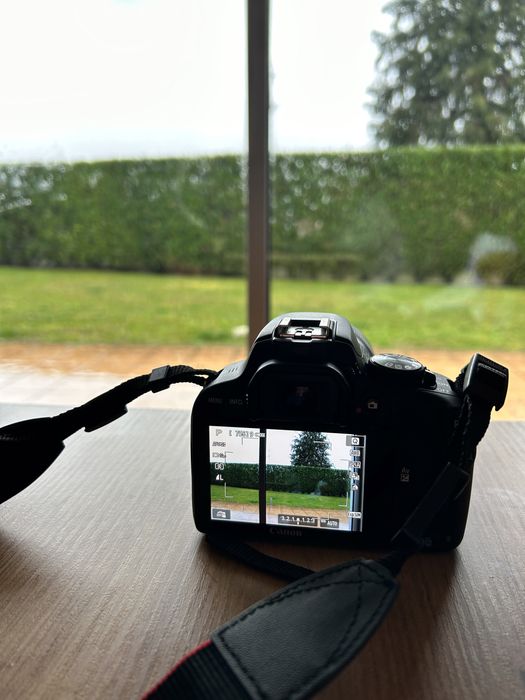 Câmera fotográfica canon